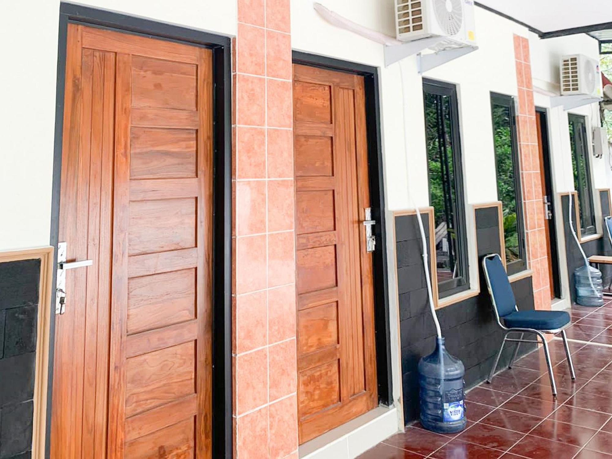 Reddoorz Near Museum Gunung Merapi Kaliurang Exterior photo